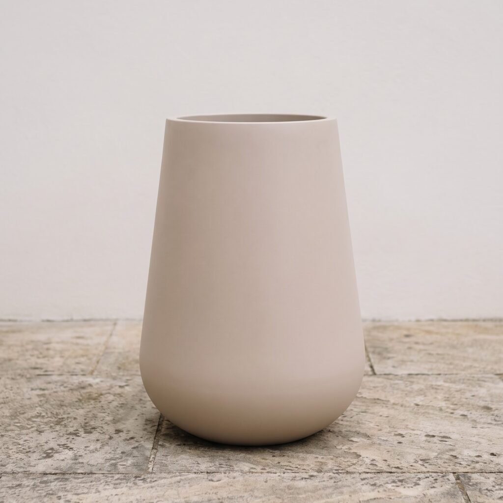 Vase-B