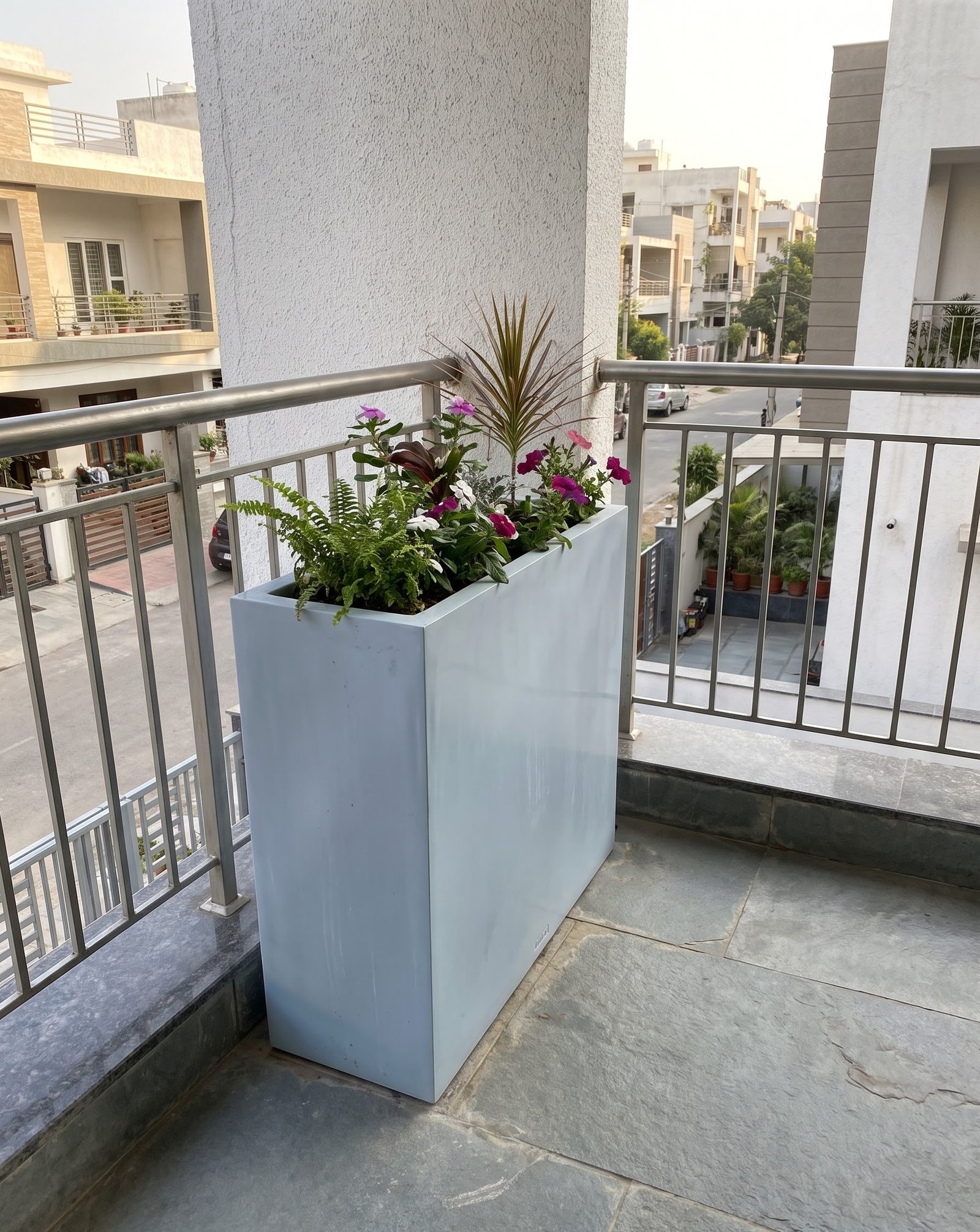 Balcony Edges