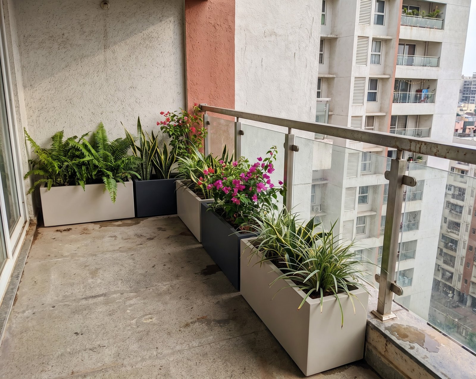 Glass Railing Borders